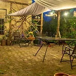Lupeni Alley Cozy Central Apartment&Private Garden